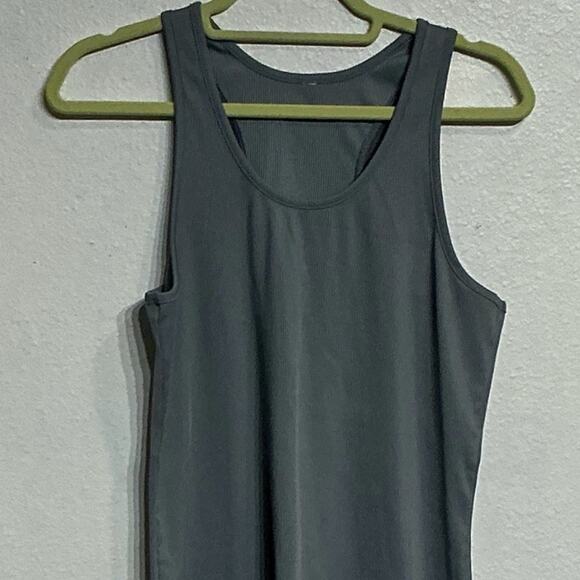 Under Armour Gray Tank Sz XL - Picture 3 of 8